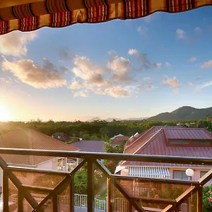 https://residence-les-bougainvilliers-martinique.comcaribbean.com